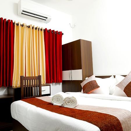 Puthens Clifton Inn Kottayam Εξωτερικό φωτογραφία