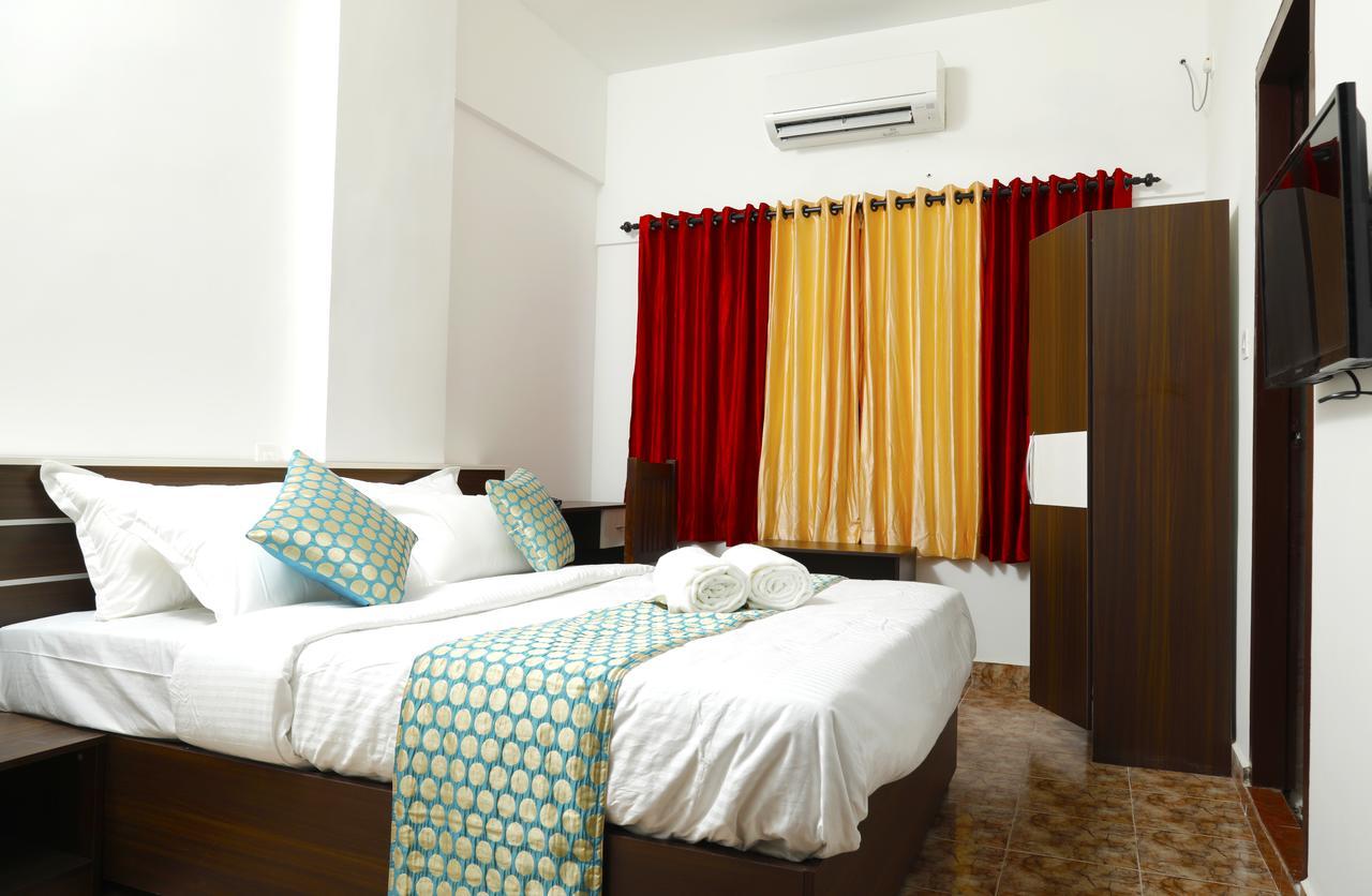 Puthens Clifton Inn Kottayam Εξωτερικό φωτογραφία